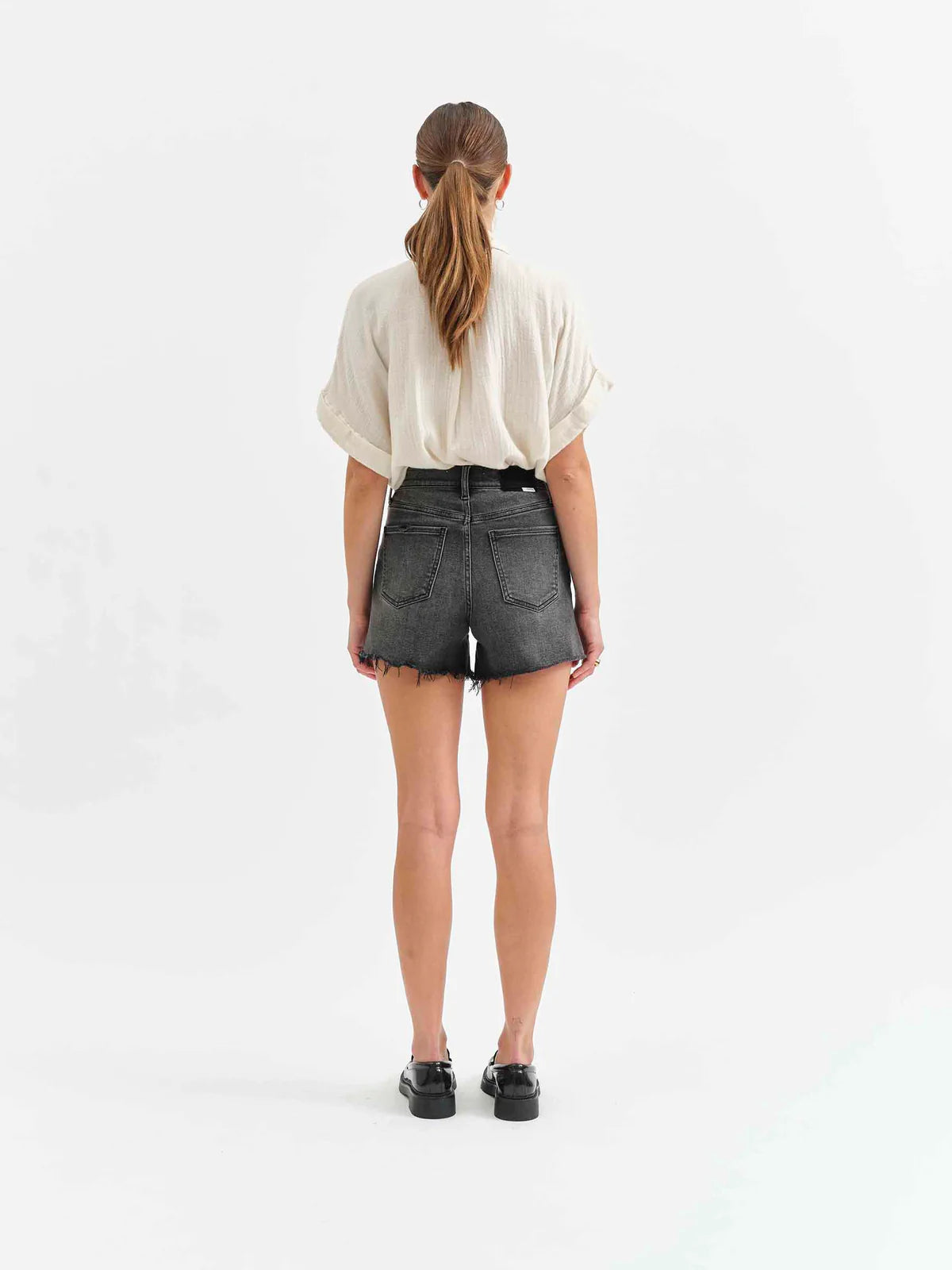BOTTOM LINE RAVEN SHORT