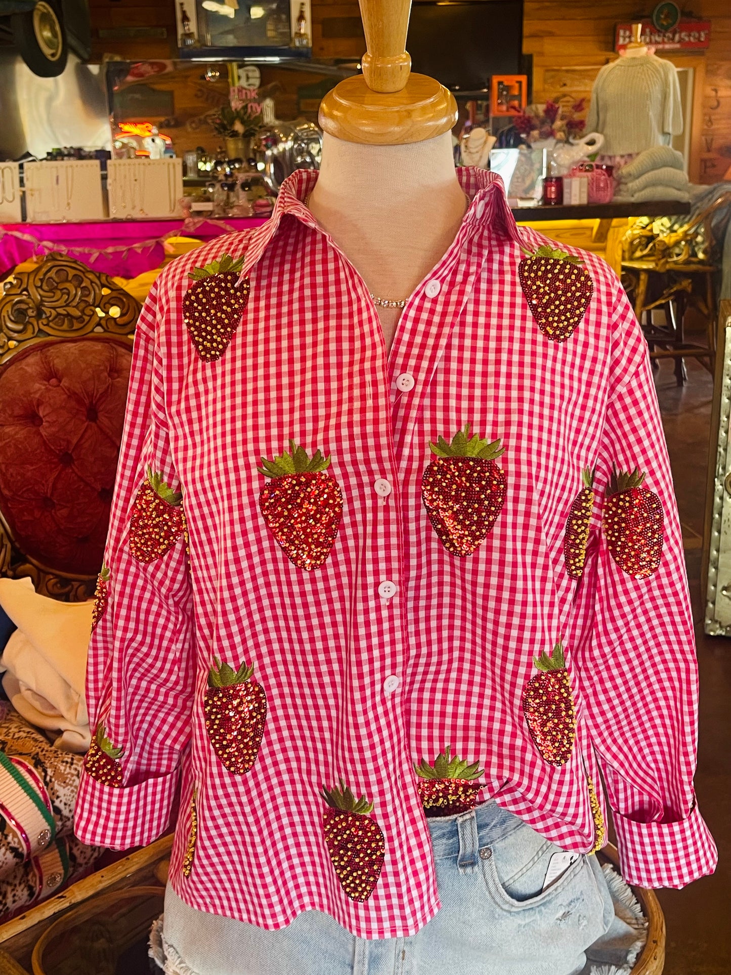 STRAWBERRY LONG SLEEVE