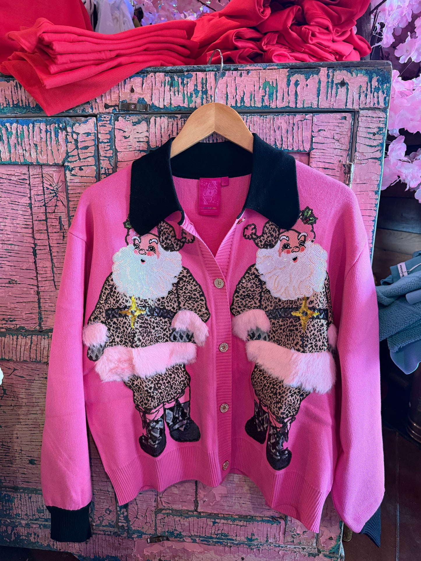 PINK & BLACK COLLAR SANTA IN LEOPARD