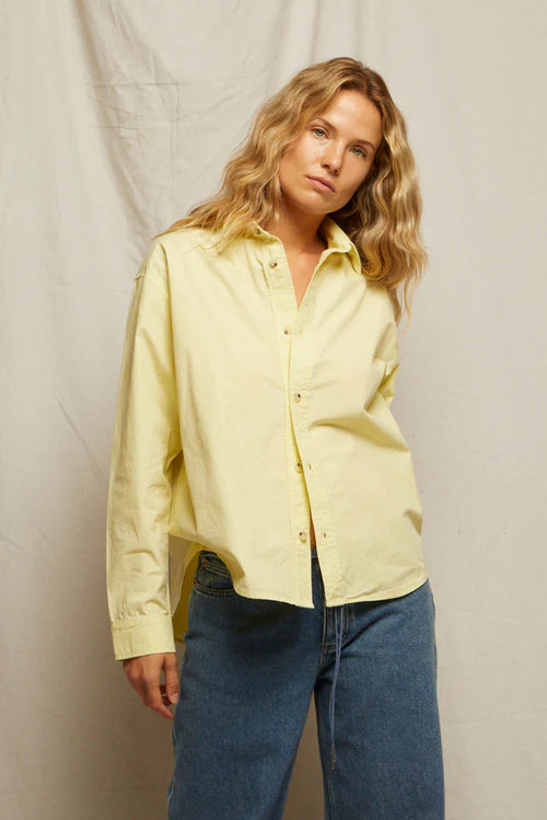 JAMES BUTTON DOWN